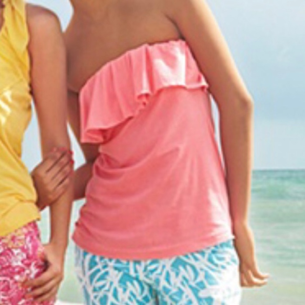 4/$25  Lilly Pulitzer ruffled strapless top